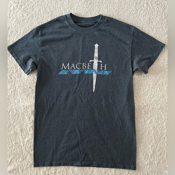 Macbeth T-Shirt Size Small (See measurements) - Picture 1 of 4